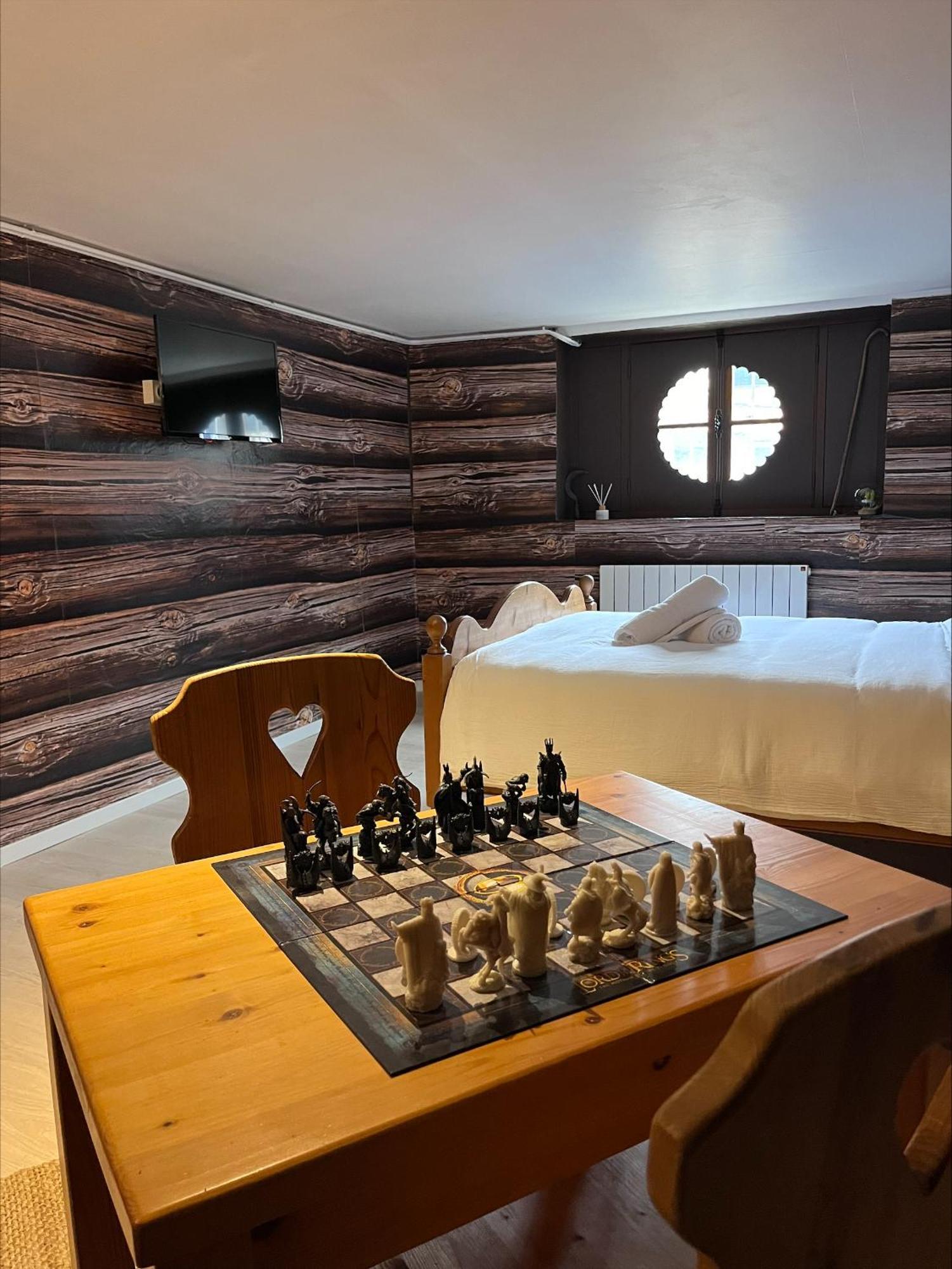 Les Petites Bulles De Massier Hotel Виен Екстериор снимка