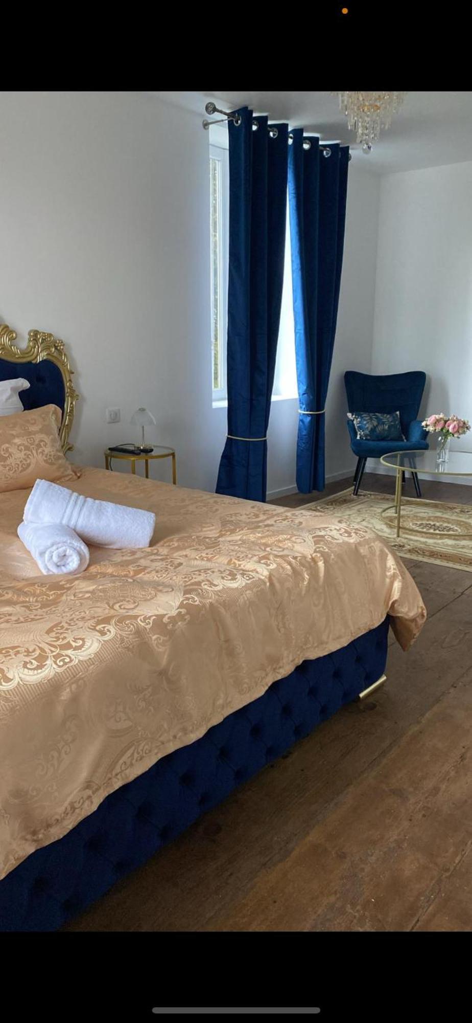 Les Petites Bulles De Massier Hotel Виен Екстериор снимка